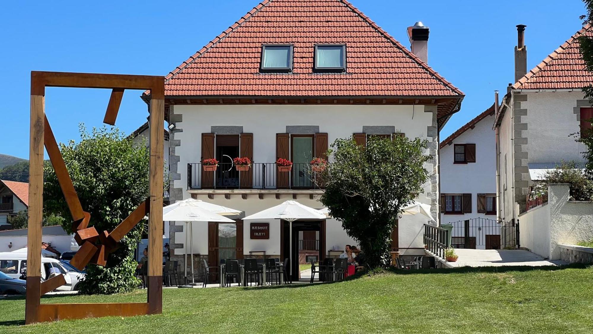Hotel Rural Basque Irati Espinal-Auzperri Exterior photo
